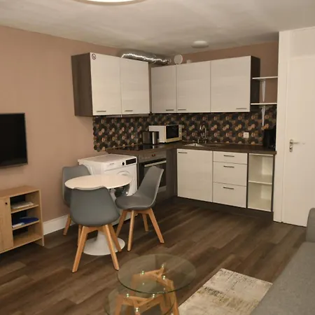شقة Maison-home-zuhause *